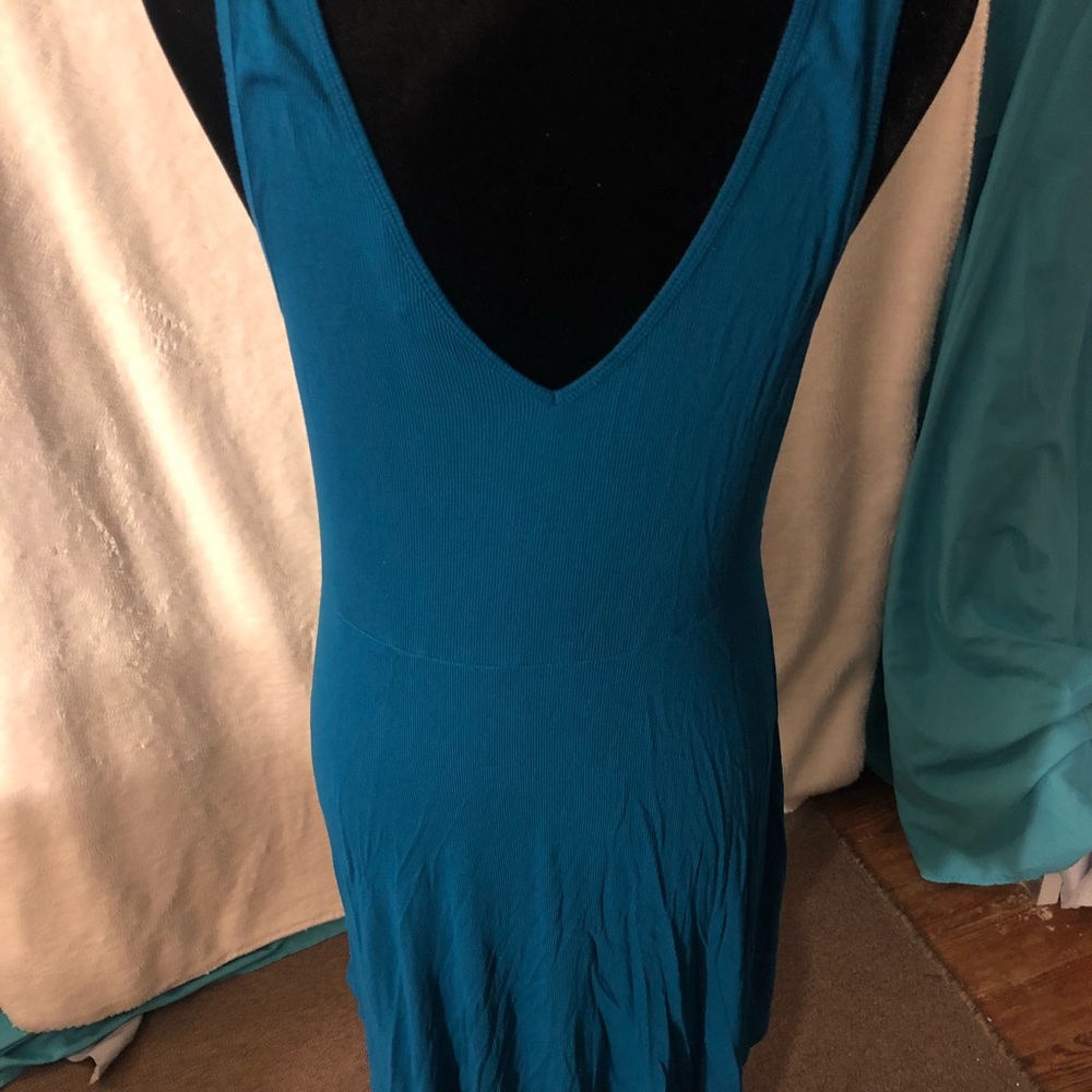 Express dress - Picture 4 of 7